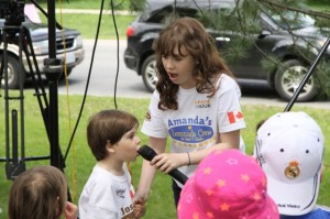 phoca_thumb_l_2010 Lemonade Stand8